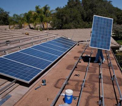 菲律賓新能源藍(lán)圖 太陽能光伏與風(fēng)能雙輪驅(qū)動(dòng)，推動(dòng)清潔能源革命