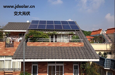 一套家用太陽能發(fā)電系統(tǒng) 投入成本與財(cái)經(jīng)回報(bào)解析